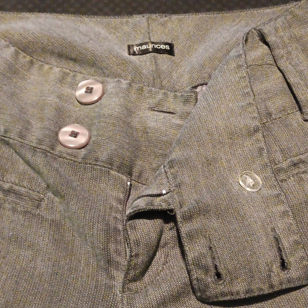 Pants - Picture 3 of 4